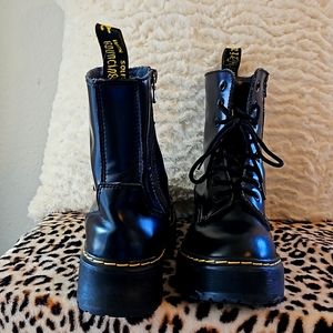 DR. Martens Air Wair Boots size 8